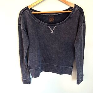 Lee Cooper Acid Washed Cropped Side Zip Sweatshirt. Size Medium.
